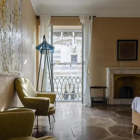 Joivy Exclusive Flat For 6 Near Cathedral Of Genoa